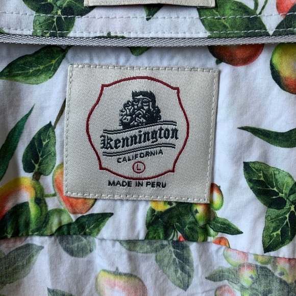 Kensington short sleeve apple 🍏 pattern shirt - Picture 3 of 5